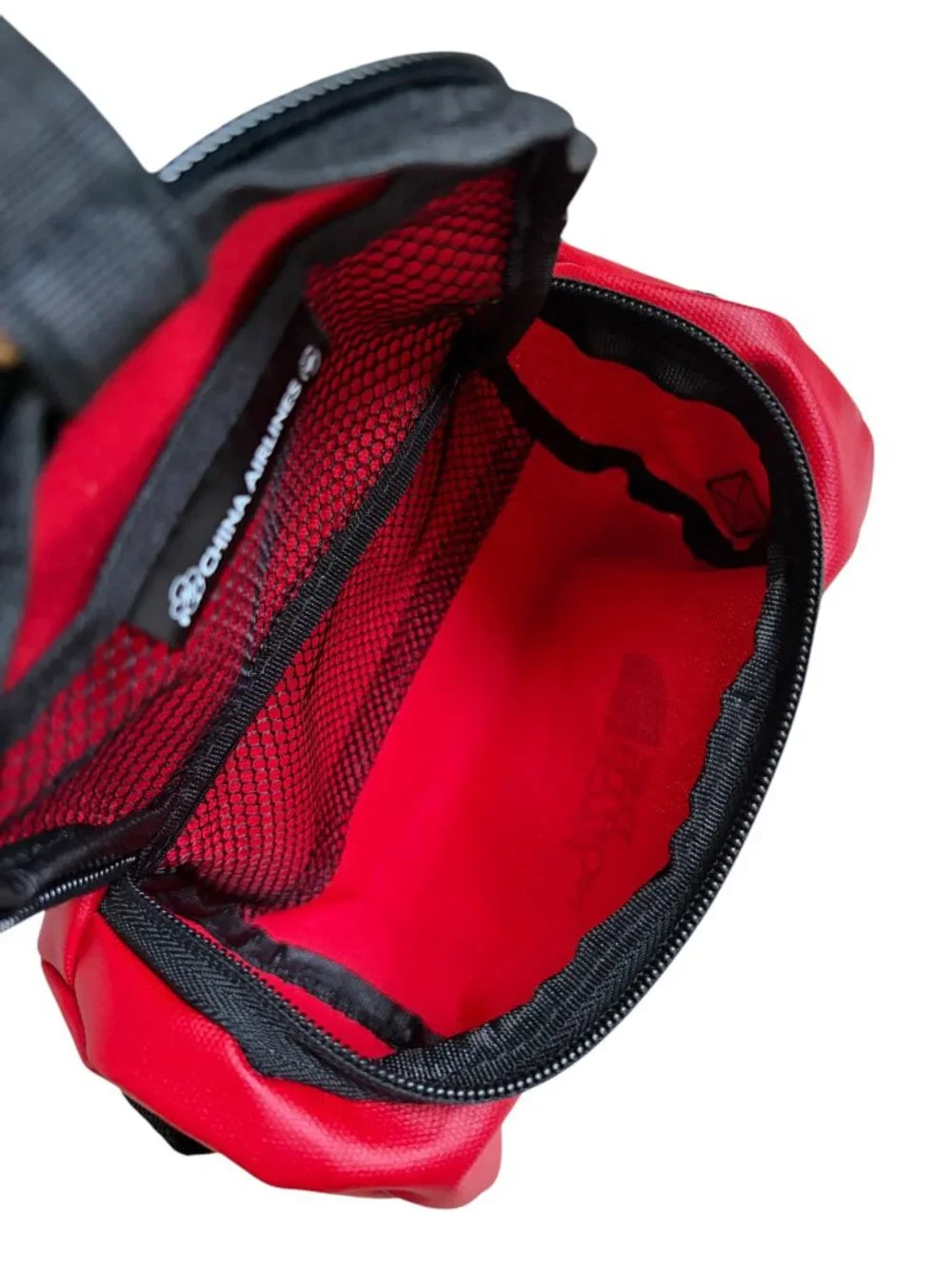 The North Face x China Airlines Amenities Pouch (Red)
